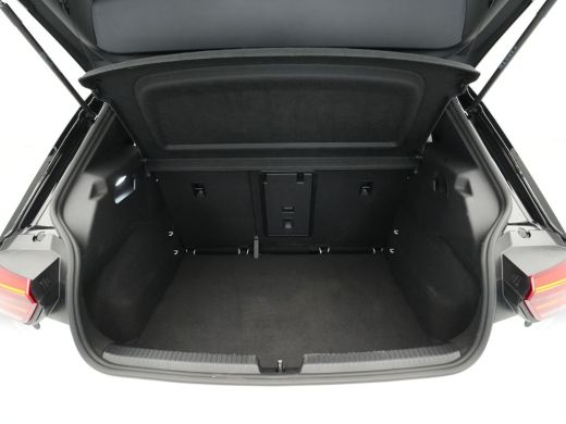 Volkswagen ID.3 Pure Oranje Edition 52 kWh Navigatie Pdc Clima Acc ActivLease financial lease