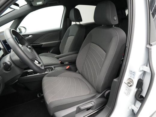 Volkswagen ID.3 Pure Oranje Edition 52 kWh Navigatie Pdc Clima Acc ActivLease financial lease
