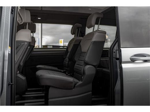 Volkswagen Multivan 1.5 eHybrid L2 Bulli Edition 4Motion Matrix | ACC | Panoramadak | ActivLease financial lease