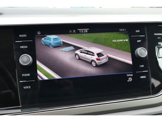 Volkswagen Polo 95PK 1.0 TSI R-Line Edition | Airco | Cruise control adaptief | R-Line exterieur ActivLease financial lease