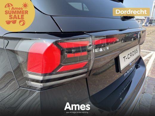 Volkswagen T-Cross Life Edition 1.0 TSI 116 pk DSG | Climatronic | Stoelverwarming | Achteruitrijcamera ActivLease financial lease