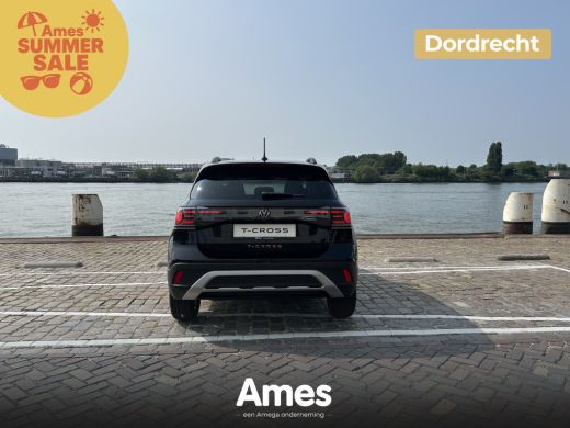 Volkswagen T-Cross Life Edition 1.0 TSI 116 pk DSG | Climatronic | Stoelverwarming | Achteruitrijcamera ActivLease financial lease