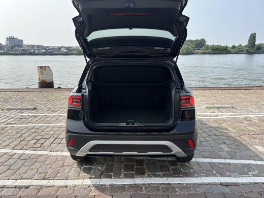 Volkswagen T-Cross Life Edition 1.0 TSI 116 pk DSG | Climatronic | Stoelverwarming | Achteruitrijcamera ActivLease financial lease