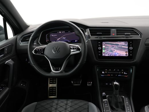 Volkswagen Tiguan 1.4 TSI 245 PK EHYBRID 2X R-LINE + DIGITALE COCKPIT | 19 INCH | ADAPTIVE CRUISE | SFEERVERLICHTING ActivLease financial lease
