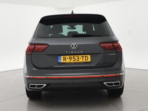 Volkswagen Tiguan 1.4 TSI 245 PK EHYBRID 2X R-LINE + DIGITALE COCKPIT | 19 INCH | ADAPTIVE CRUISE | SFEERVERLICHTING ActivLease financial lease