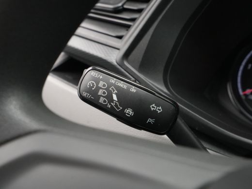 Volkswagen Transporter 2.0 TDI L1H1 26 Economy Business Navi via App Pdc Airco Cruise ActivLease financial lease