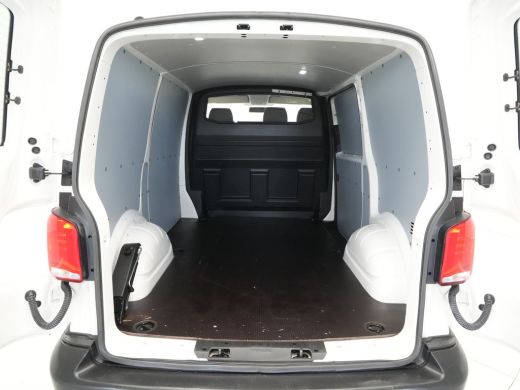 Volkswagen Transporter 2.0 TDI L1H1 26 Economy Business ActivLease financial lease