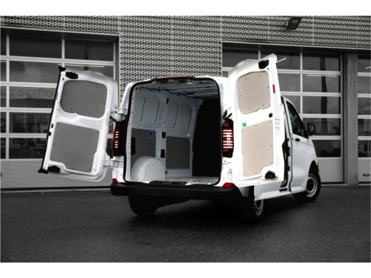 Volkswagen Transporter 2.0 TDI L1H1 28 Life | Digitaal Display | Camera ActivLease financial lease