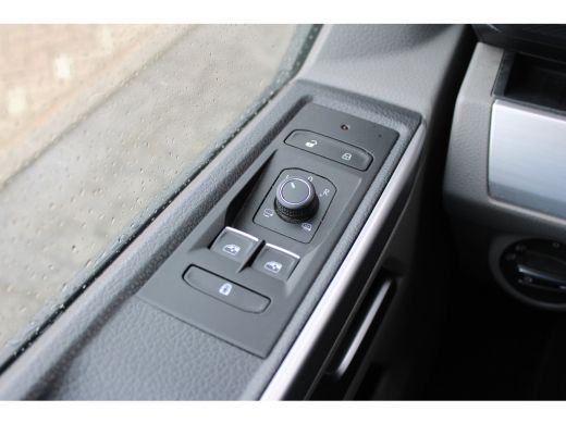 Volkswagen Transporter 2.0 TDI L2H1 28 Bulli | Achteruitrijcamera | Cruise control adaptief | Elektronisch Stabiliteits ... ActivLease financial lease