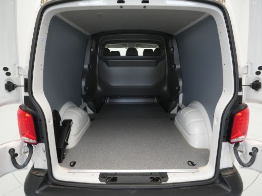 Volkswagen Transporter 2.0 TDI L2H3 28 Comfortline ActivLease financial lease