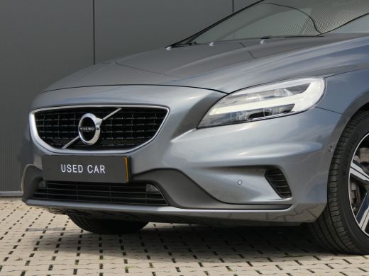 Volvo  V40 1.5 T3 Polar+ Sport | Panoramadak | Trekhaak | Harman Kardon | Camera | LED | Keyless | Stoelverw... ActivLease financial lease