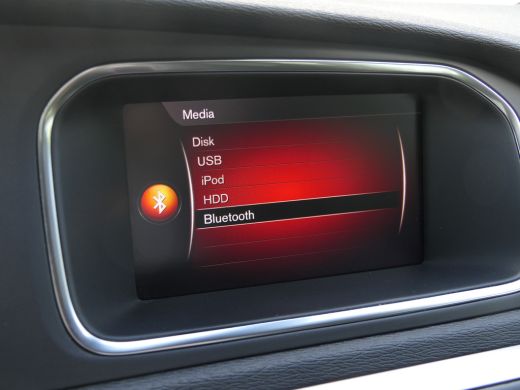 Volvo  V40 1.5 T3 Polar+ Sport | Panoramadak | Trekhaak | Harman Kardon | Camera | LED | Keyless | Stoelverw... ActivLease financial lease