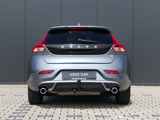 Volvo  V40 1.5 T3 Polar+ Sport | Panoramadak | Trekhaak | Harman Kardon | Camera | LED | Keyless | Stoelverw... ActivLease financial lease