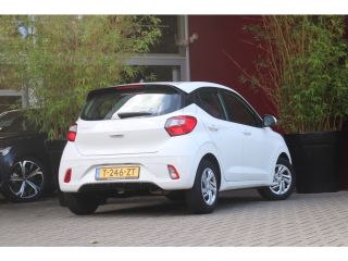 Hyundai i10 1.0 Comfort | Airco | Cruise Control | | Achterbank in delen neerklapbaar | Airco | Armsteun voor