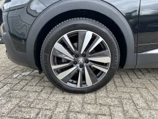 Peugeot 5008 1.2 PureTech Blue Lease Premium | 2 stoelen op derde rij | Achterbank in delen neerklapbaar | Ach...