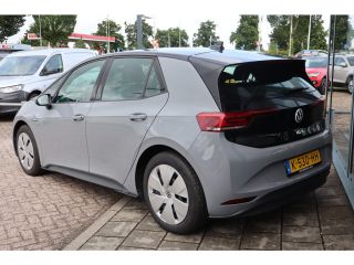 Volkswagen ID.3 Life 58 kWh | Airco (automatisch) | Hill hold functie | Keyless start