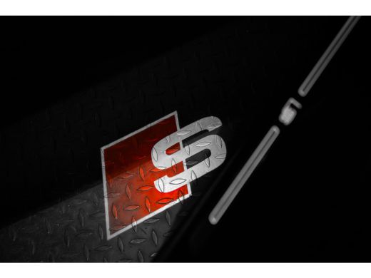 Audi Q8 ABT AERO 60 TFSI e 577pk quattro Pro Line S Competition | Panoramadak | Assistentiepakket Plus | ... ActivLease financial lease