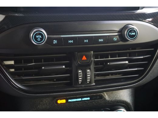 Ford Focus 1.0 EcoBoost ST Line Business | Clima | B&O | Adaptive Cruise | Winter Pakket | Trekhaak Afneemba... ActivLease financial lease