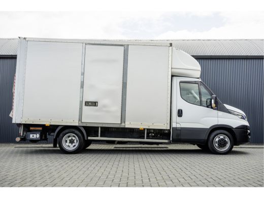 Iveco Daily 35C15 3.0L | Bakwagen met laadklep | Camera | CarPlay | Climate | Cruise | Euro 6 ActivLease financial lease