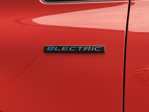 Mercedes-Benz eCitan 51 kWh PRO / FULL ELECTRIC / BPM VRIJ! / STUUR EN STOELVERWARMING / KEYLESS-GO / ZEER COMPLETE CI... ActivLease financial lease