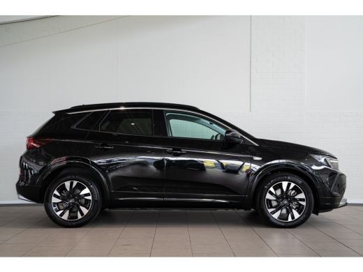 Opel Grandland 1.6 Turbo Plug-In Hybrid Business Elegance | Nacht / Infraroodcamera | Elek. Kofferklep | Adaptie... ActivLease financial lease