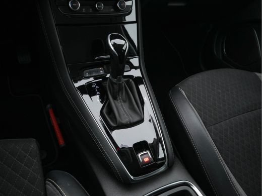 Opel Grandland X 1.2 Turbo Business Executive (INCL-BTW) Aut. *LEATHER-MICORFIBRE | FULL-LED | NAVI-FULLMAP | BLIN... ActivLease financial lease