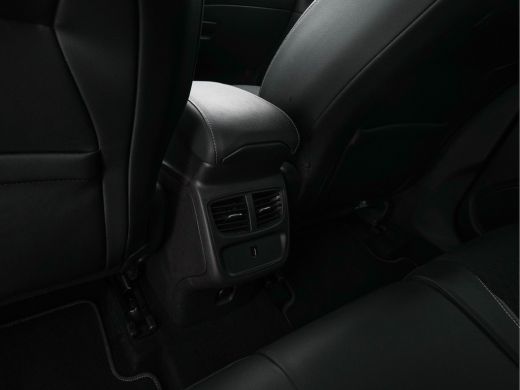 Opel Grandland X 1.2 Turbo Business Executive (INCL-BTW) Aut. *LEATHER-MICORFIBRE | FULL-LED | NAVI-FULLMAP | BLIN... ActivLease financial lease