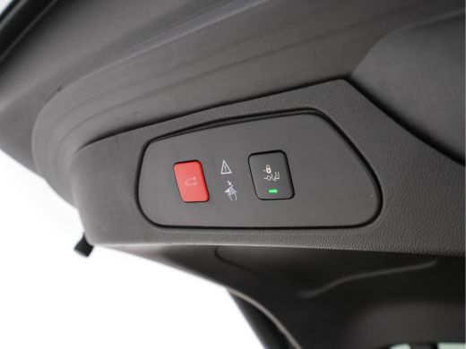 Opel Grandland X 1.2 Turbo Business Executive (INCL-BTW) Aut. *LEATHER-MICORFIBRE | FULL-LED | NAVI-FULLMAP | BLIN... ActivLease financial lease