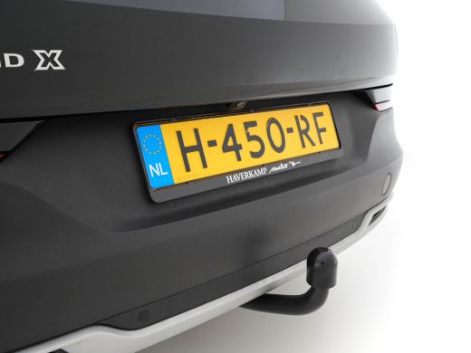 Opel Grandland X 1.2 Turbo Business Executive (INCL-BTW) Aut. *LEATHER-MICORFIBRE | FULL-LED | NAVI-FULLMAP | BLIN... ActivLease financial lease