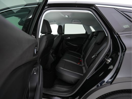 Opel Grandland X 1.2 Turbo Business Executive (INCL-BTW) Aut. *LEATHER-MICORFIBRE | FULL-LED | NAVI-FULLMAP | BLIN... ActivLease financial lease