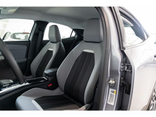 Opel Mokka-e GS Line 50-kWh 11kw bl. | Navigatie | Camera | Parkeersensoren Voor & Achter | Dodehoek | Apple C... ActivLease financial lease