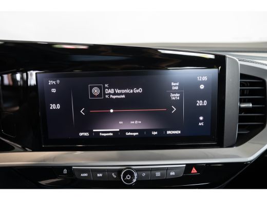 Opel Mokka-e GS Line 50-kWh 11kw bl. | Navigatie | Camera | Parkeersensoren Voor & Achter | Dodehoek | Apple C... ActivLease financial lease