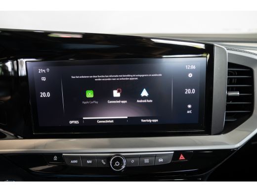 Opel Mokka-e GS Line 50-kWh 11kw bl. | Navigatie | Camera | Parkeersensoren Voor & Achter | Dodehoek | Apple C... ActivLease financial lease