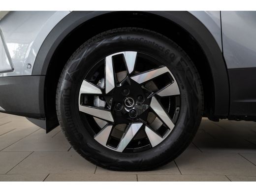 Opel Mokka-e GS Line 50-kWh 11kw bl. | Navigatie | Camera | Parkeersensoren Voor & Achter | Dodehoek | Apple C... ActivLease financial lease