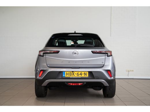 Opel Mokka-e GS Line 50-kWh 11kw bl. | Navigatie | Camera | Parkeersensoren Voor & Achter | Dodehoek | Apple C... ActivLease financial lease