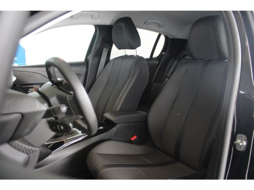 Peugeot 208 1.2 100-PK Allure Pack PARKEERCAMERA | NAVI | CARPLAY | CLIMATE CONTROL | DAB+ ActivLease financial lease