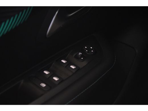 Peugeot 208 1.2 100-PK Allure Pack PARKEERCAMERA | NAVI | CARPLAY | CLIMATE CONTROL | DAB+ ActivLease financial lease