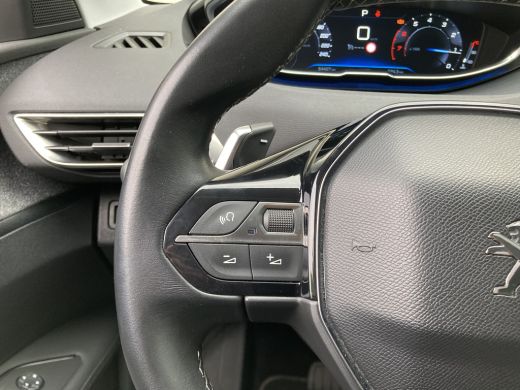 Peugeot 3008 1.2 PureTech Allure | Airco | Camera | Cruise | Navi | E-achterklep | Pdc v&a | Bliss | ActivLease financial lease