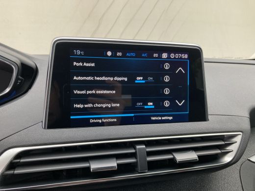 Peugeot 3008 1.2 PureTech Allure | Airco | Camera | Cruise | Navi | E-achterklep | Pdc v&a | Bliss | ActivLease financial lease