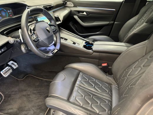Peugeot 508 SW 1.6 HYbrid 225 GT | Leder | 360° camera | Panoramadak | Focal Audio | 19'' Lichtmetalen velgen... ActivLease financial lease