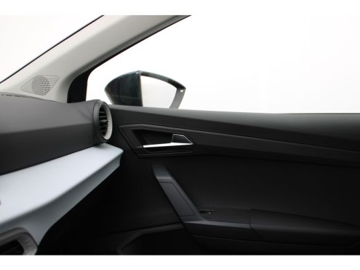 Seat Ibiza Style | Automatisch dimmende binnenspiegel | Buitenspiegels elektrisch verstelbaar | Koplampverli... ActivLease financial lease