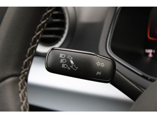 Seat Ibiza Style | Automatisch dimmende binnenspiegel | Buitenspiegels elektrisch verstelbaar | Koplampverli... ActivLease financial lease