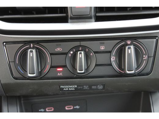 Seat Ibiza Style | Automatisch dimmende binnenspiegel | Buitenspiegels elektrisch verstelbaar | Koplampverli... ActivLease financial lease