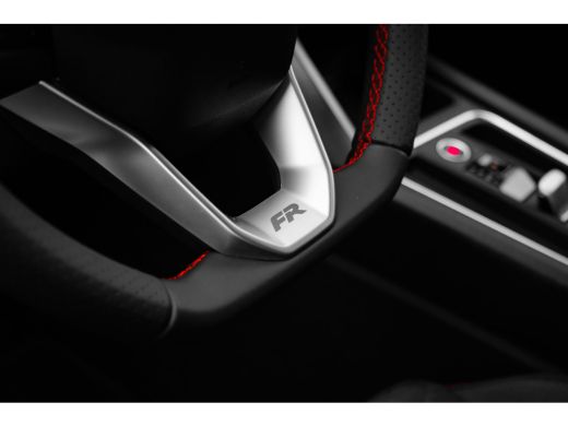 Seat Leon Sportstourer 1.5 TSI e-Hybrid FR Business | Achteruitrijcamera | App-Connect Draadloos | Demo | ACC | 130 KM 1... ActivLease financial lease