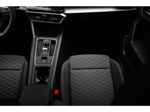 Seat Leon Sportstourer 1.5 TSI e-Hybrid FR Business | Achteruitrijcamera | App-Connect Draadloos | Demo | ACC | 130 KM 1... ActivLease financial lease