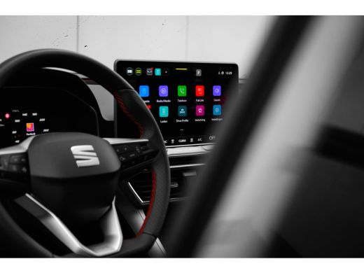 Seat Leon Sportstourer 1.5 TSI e-Hybrid FR Business | Achteruitrijcamera | App-Connect Draadloos | Demo | ACC | 130 KM 1... ActivLease financial lease