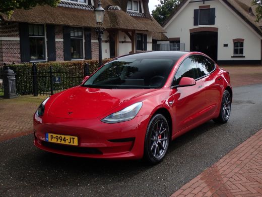 Tesla Model 3 Standard RWD Plus premium *!* PERFORMANCE LOOK Tesla Model 3 Standard RWD Plus premium *!* PERFORMANCE LOOK