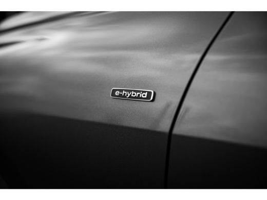 Audi A5 Avant S edition | Adaptive cruise control | Aluminium optiek in het interieur | Audi smartphone i... ActivLease financial lease