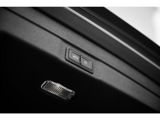 Audi A5 Avant S edition | Adaptive cruise control | Aluminium optiek in het interieur | Audi smartphone i... ActivLease financial lease