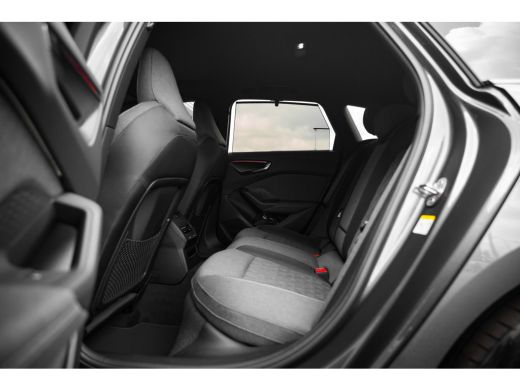 Audi A5 Avant S edition | Adaptive cruise control | Aluminium optiek in het interieur | Audi smartphone i... ActivLease financial lease